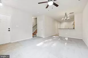 22717 Settlers Trail Terrace E, Brambleton, VA 20148 - Photo 4