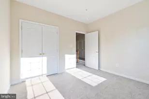 22717 Settlers Trail Terrace E, Brambleton, VA 20148 - Photo 6