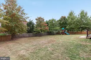 41591 Bostonian Pl, Aldie, VA 20105 - Photo 2