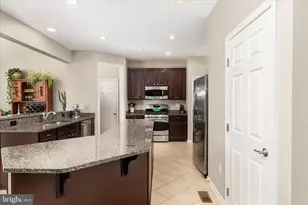 41591 Bostonian Pl, Aldie, VA 20105 - Photo 10