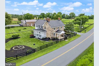 20596 Airmont Road, Bluemont, VA 20135 - Photo 2