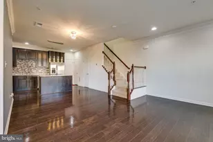 23502 Belvoir Woods Terrace, Ashburn, VA 20148 - Photo 4