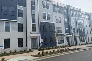 20811 Wood Quay Dr, Sterling, VA 20166 - Photo 2