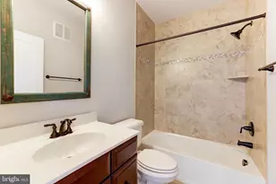 44752 Tiverton Sq, Ashburn, VA 20147 - Photo 22