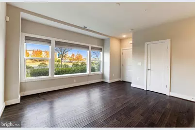 44752 Tiverton Square, Ashburn, VA 20147 - Photo 4