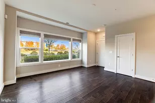 44752 Tiverton Sq, Ashburn, VA 20147 - Photo 4