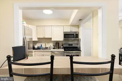 125 Clubhouse Drive SW #1, Leesburg, VA 20175 - Photo 6