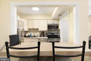 125 Clubhouse Dr SW, Leesburg, VA 20175 - Photo 6