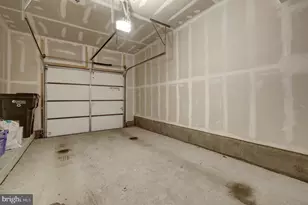 20941 Bluebird Sq, Sterling, VA 20165 - Photo 52