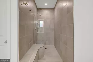 20941 Bluebird Sq, Sterling, VA 20165 - Photo 16