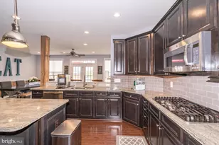 15117 Grace Pl, Waterford, VA 20197 - Photo 14