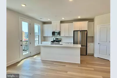 43362 Farringdon Square, Ashburn, VA 20148 - Photo 4