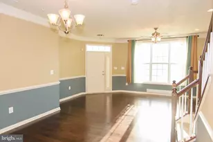 23548 Hopewell Manor Terrace, Ashburn, VA 20148 - Photo 2