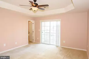 23548 Hopewell Manor Terrace, Ashburn, VA 20148 - Photo 12