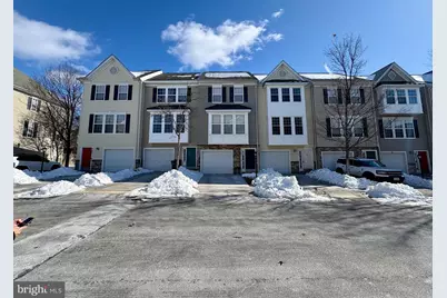 23092 Fontwell Square, Sterling, VA 20166 - Photo 2