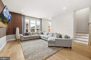 43416 Grandmoore St, Ashburn, VA 20148 - Photo 12