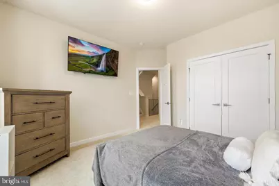 43416 Grandmoore Street, Ashburn, VA 20148 - Photo 32