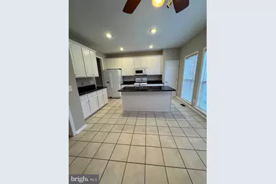 45776 Mountain Pine Square #45776, Sterling, VA 20166 - Photo 10