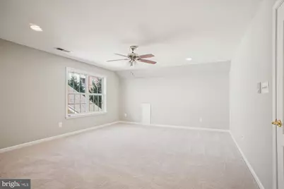 20763 Crescent Pointe Place, Ashburn, VA 20147 - Photo 32