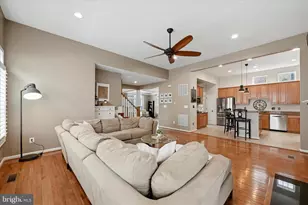 25013 Owl Creek Dr, Aldie, VA 20105 - Photo 18