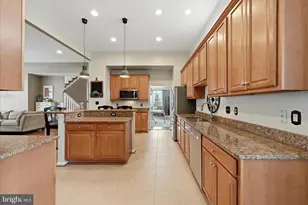 25013 Owl Creek Dr, Aldie, VA 20105 - Photo 24