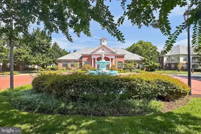 42480 Rockrose Square #303, Brambleton, VA 20148 - Photo 2