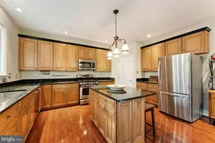 43741 Raleigh Pl, Ashburn, VA 20147 - Photo 14