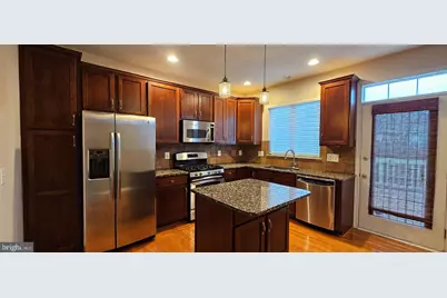 20462 Alicent Terrace, Ashburn, VA 20147 - Photo 2