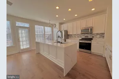 21354 Shady Wood Terrace, Broadlands, VA 20148 - Photo 8