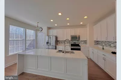 21354 Shady Wood Terrace, Broadlands, VA 20148 - Photo 10