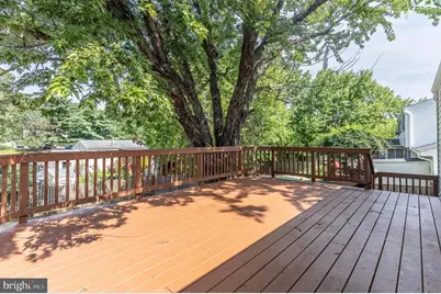 131 N Garfield Road, Sterling, VA 20164 - Photo 12