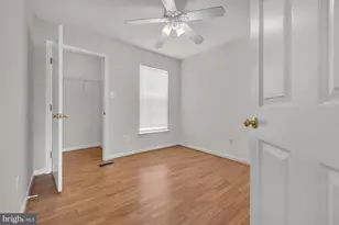 43654 Kenai Ct, Chantilly, VA 20152 - Photo 16