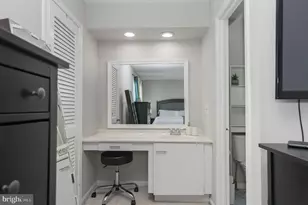 1032 Margate Ct, Sterling, VA 20164 - Photo 16