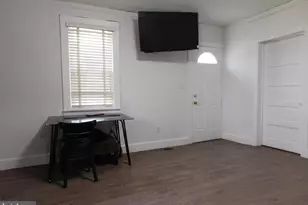 38777 Holmes Mill Rd, Hamilton, VA 20158 - Photo 4