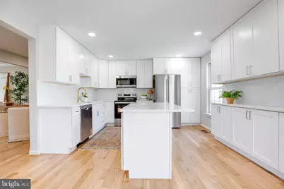 17337 Legacy Terrace, Round Hill, VA 20141 - Photo 6