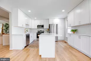 17337 Legacy Terrace, Round Hill, VA 20141 - Photo 6