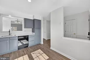 45544 Whitcomb Square, Sterling, VA 20166 - Photo 10