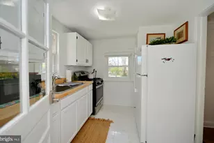 22282 St Louis Rd, Middleburg, VA 20117 - Photo 8