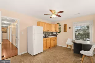 16764 Hillsboro Rd, Purcellville, VA 20132 - Photo 26