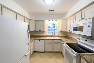 114 Applewood Ct, Hamilton, VA 20158 - Photo 2