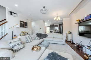 42624 Lisburn Chase Ter, Chantilly, VA 20152 - Photo 14