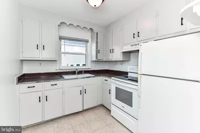 130 S 29th Street #2, Purcellville, VA 20132 - Photo 6