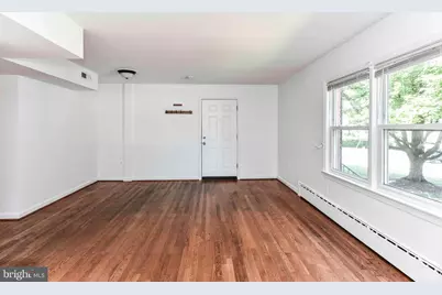 130 S 29th Street #2, Purcellville, VA 20132 - Photo 2