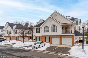 25280 Lake Shore Square, Chantilly, VA 20152 - Photo 4