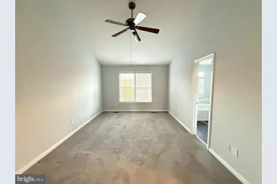 43572 Blacksmith Square, Ashburn, VA 20147 - Photo 18