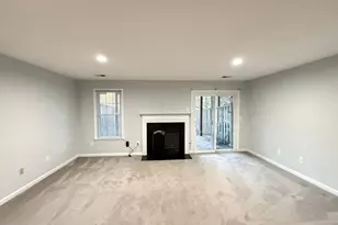 43572 Blacksmith Square, Ashburn, VA 20147 - Photo 32