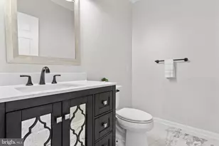 11571 Mica Pl, Lovettsville, VA 20180 - Photo 4