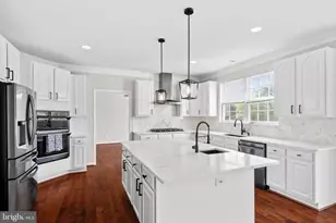 11571 Mica Pl, Lovettsville, VA 20180 - Photo 8