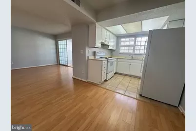 110 Prosperity Avenue SE #D, Leesburg, VA 20175 - Photo 8