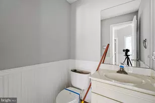 20581 Myers Pl, Leesburg, VA 20175 - Photo 26